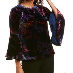 Trina Turk Astral silk-blend bell sleeve top wine navy floral size XS Old Money